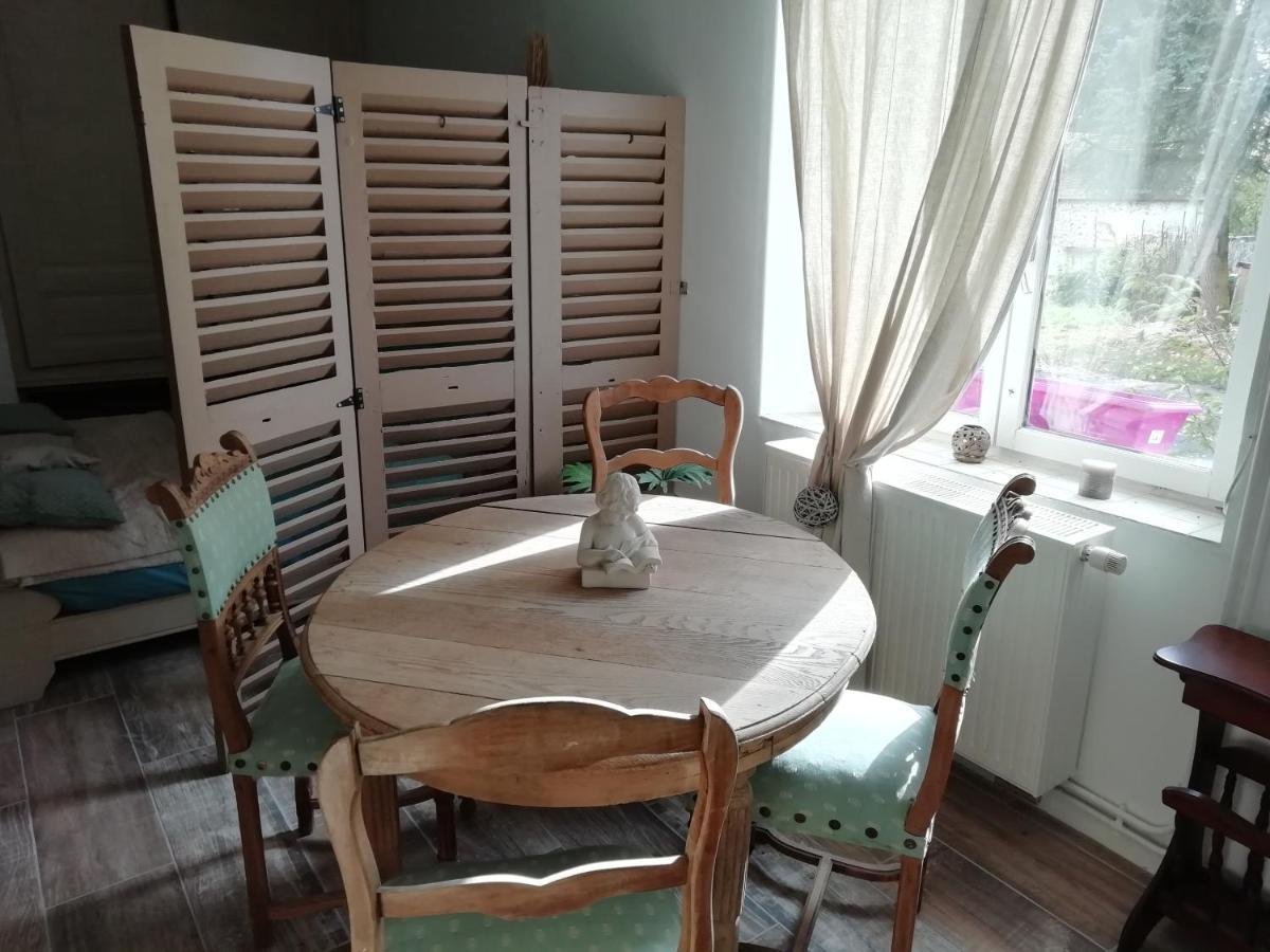 Les Bories En Champagne Villa Montlevon Ngoại thất bức ảnh